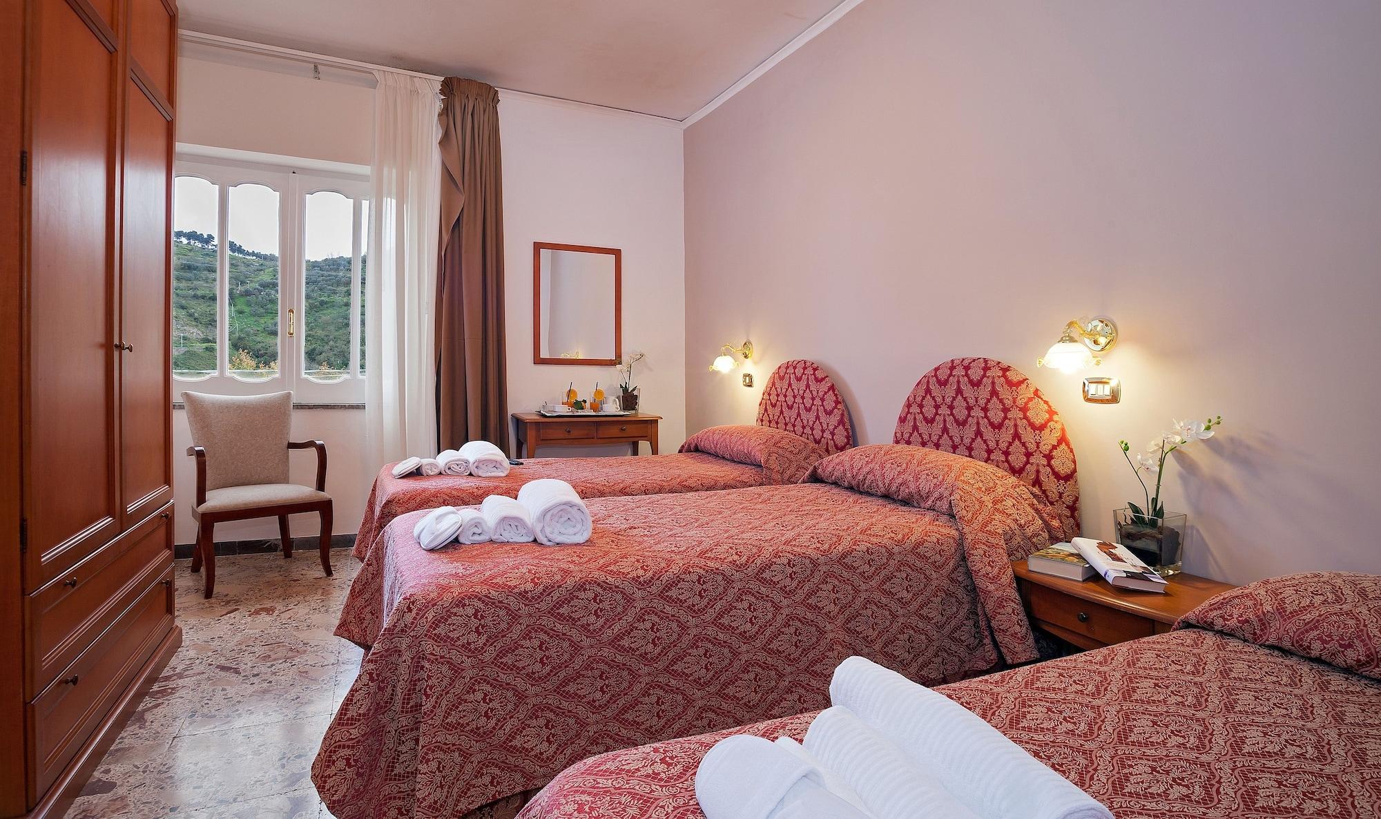 Hotel Caruso Massa Lubrense Extérieur photo
