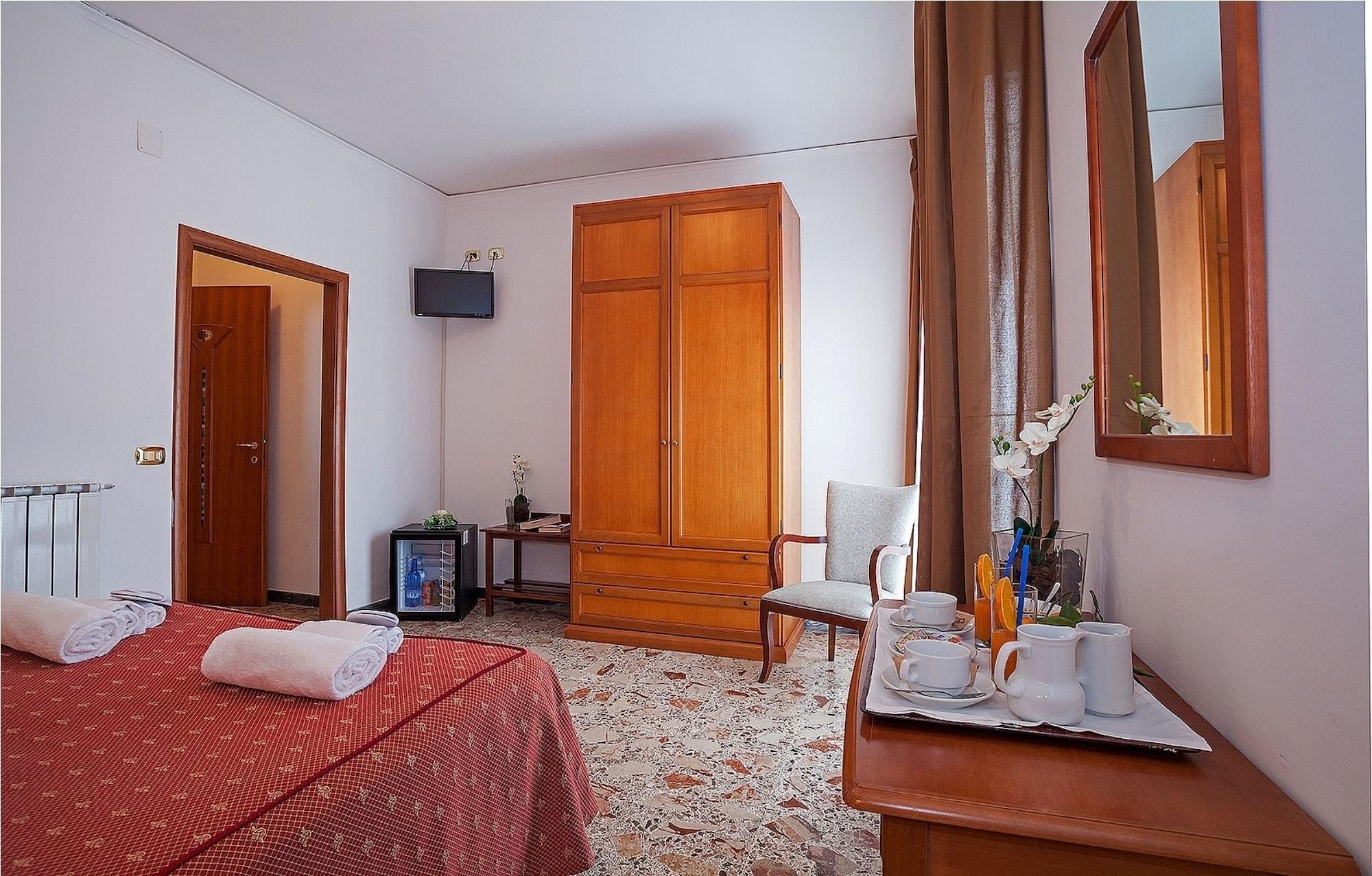 Hotel Caruso Massa Lubrense Extérieur photo